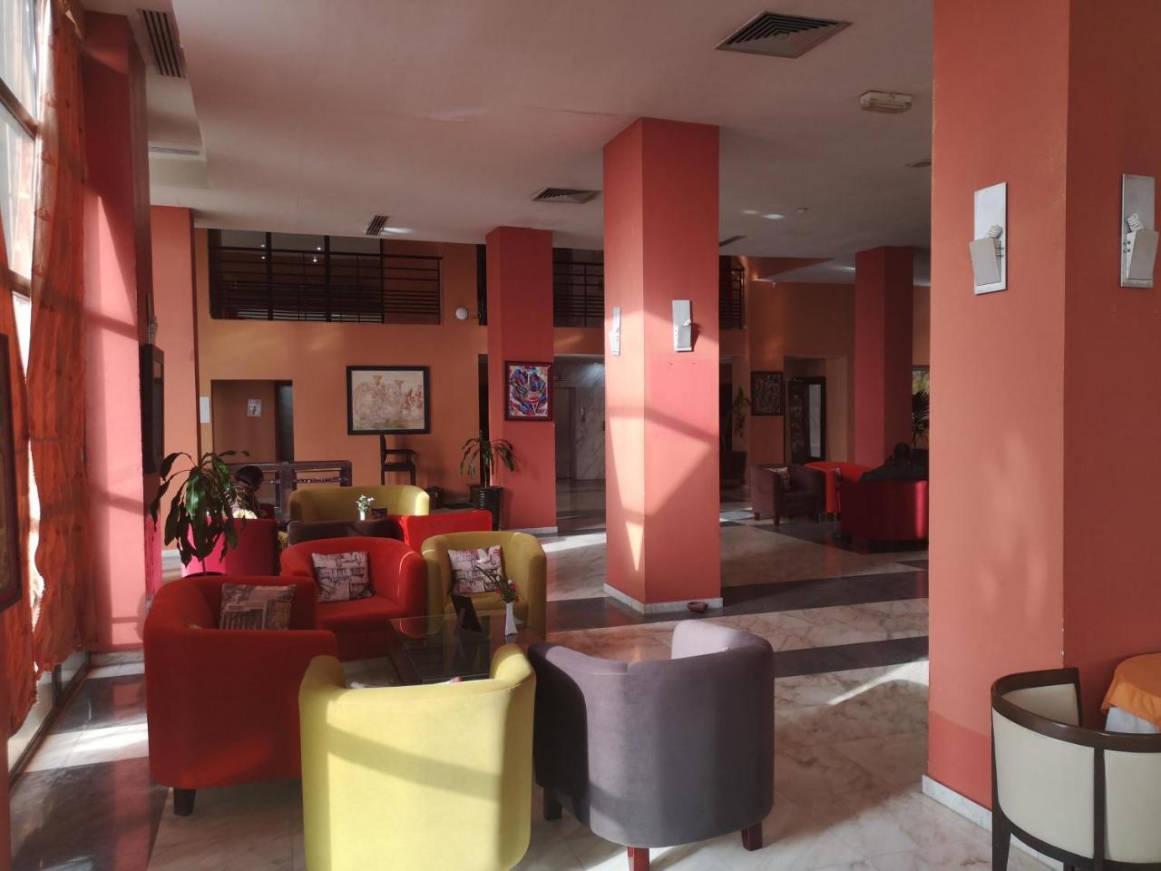 Hotel El Farouk Bamako Kültér fotó