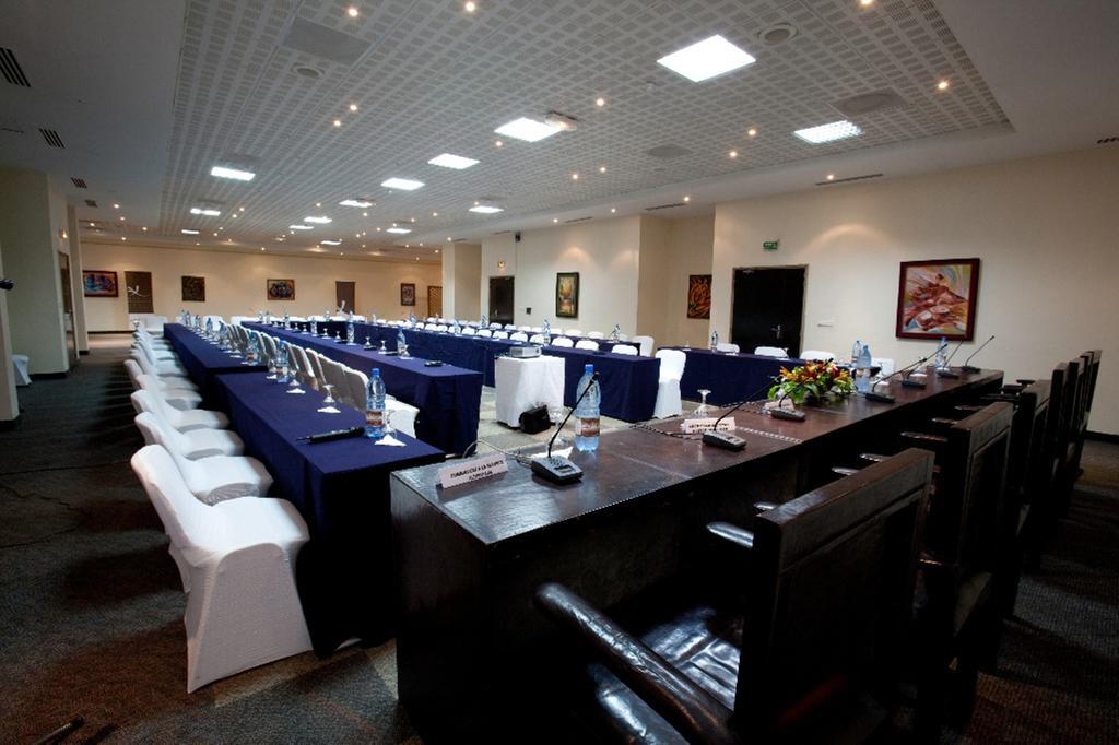 Hotel El Farouk Bamako Kültér fotó